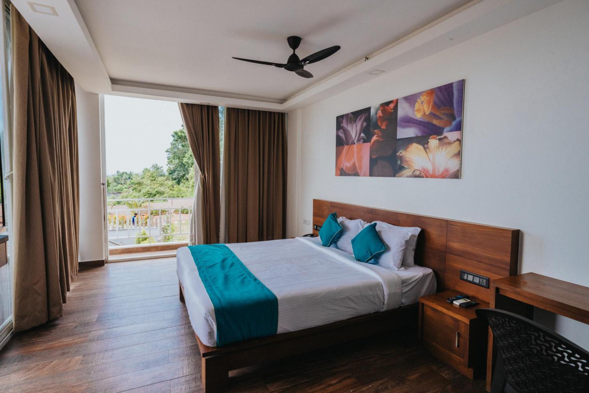 טריואנדרום Aadisaktthi Leisure Resort, Kovalam מראה חיצוני תמונה