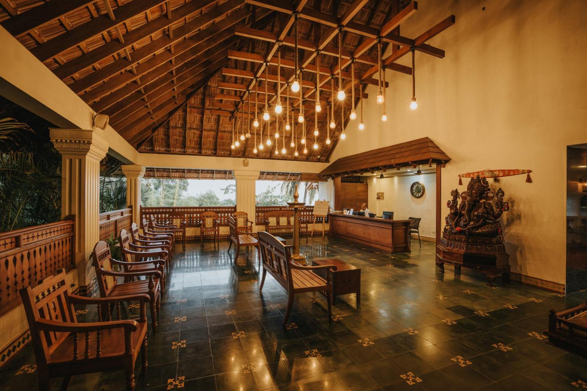 טריואנדרום Aadisaktthi Leisure Resort, Kovalam מראה חיצוני תמונה