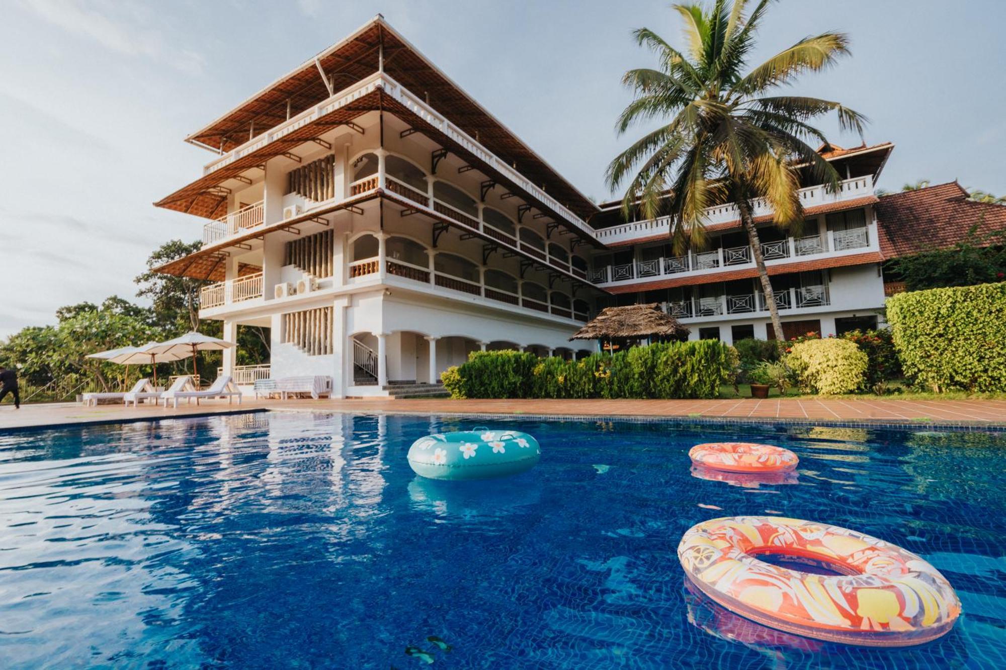 טריואנדרום Aadisaktthi Leisure Resort, Kovalam מראה חיצוני תמונה