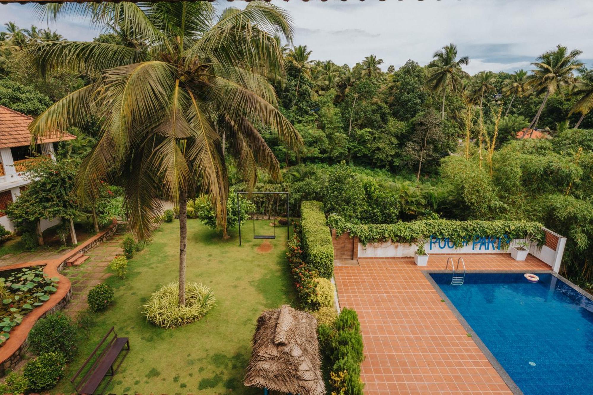 טריואנדרום Aadisaktthi Leisure Resort, Kovalam מראה חיצוני תמונה